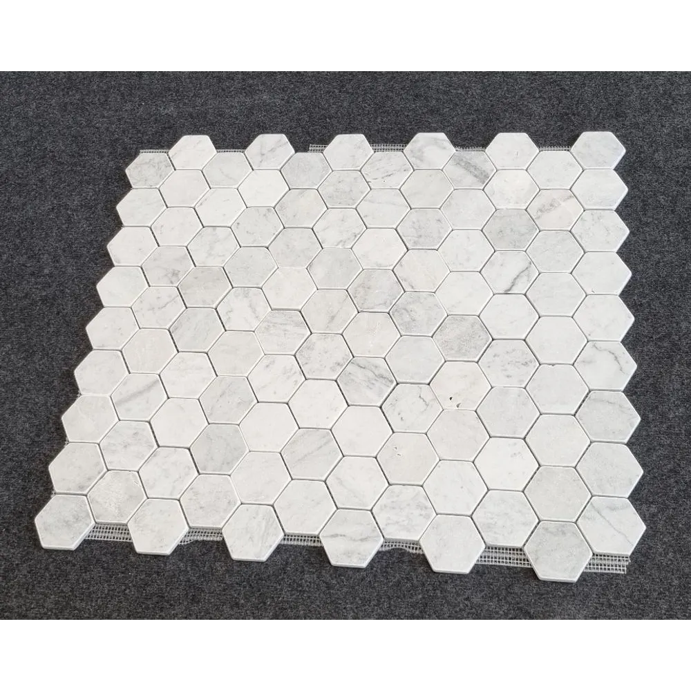 MOZAIKA BIANCO CARRARA HEXAGON MATOWA BĘBNOWANA