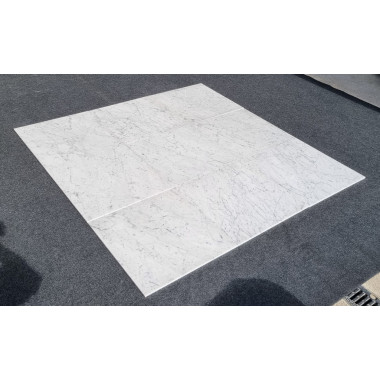 BIANCO CARRARA STATUARIO