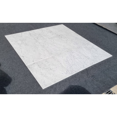 BIANCO CARRARA STATUARIO