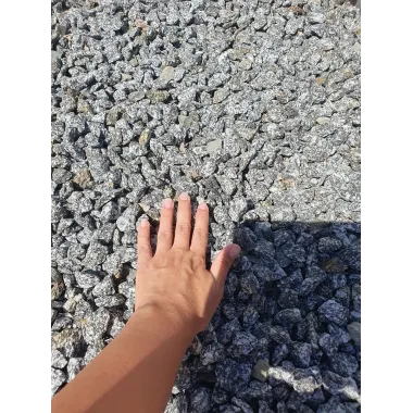 GRYS SZARY CIEMNY GRUBY